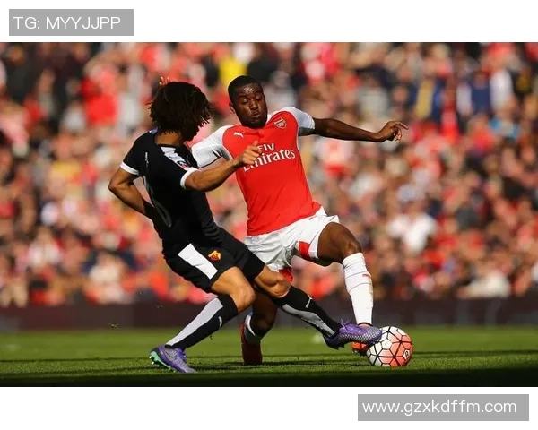 伯明翰与沃特福德精彩对决直播全程回顾与分析 伯明翰与沃特福德精彩对决直播全程回顾与分析